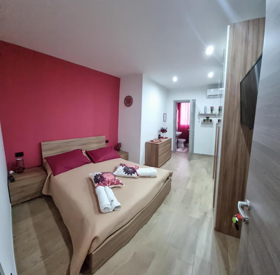 A Casa Di Lina Ξενοδοχείο Όλμπια Εξωτερικό φωτογραφία